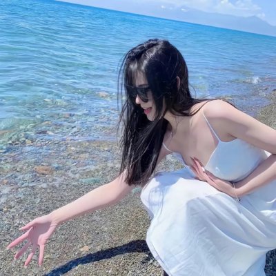 卡美拉对深海怪兽吉古拉